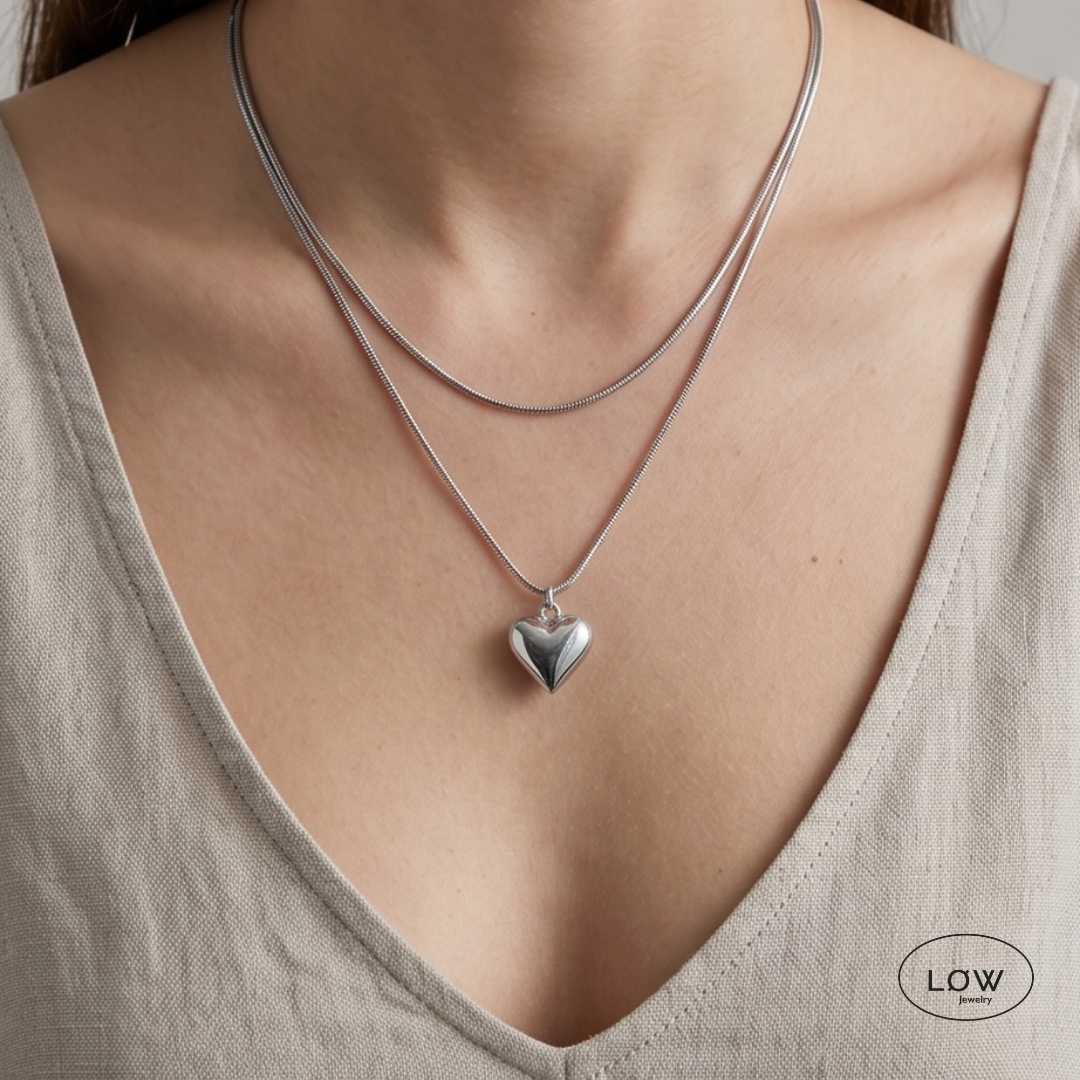 Amour Layered Heart Necklace Silver fra LØW Jewelry