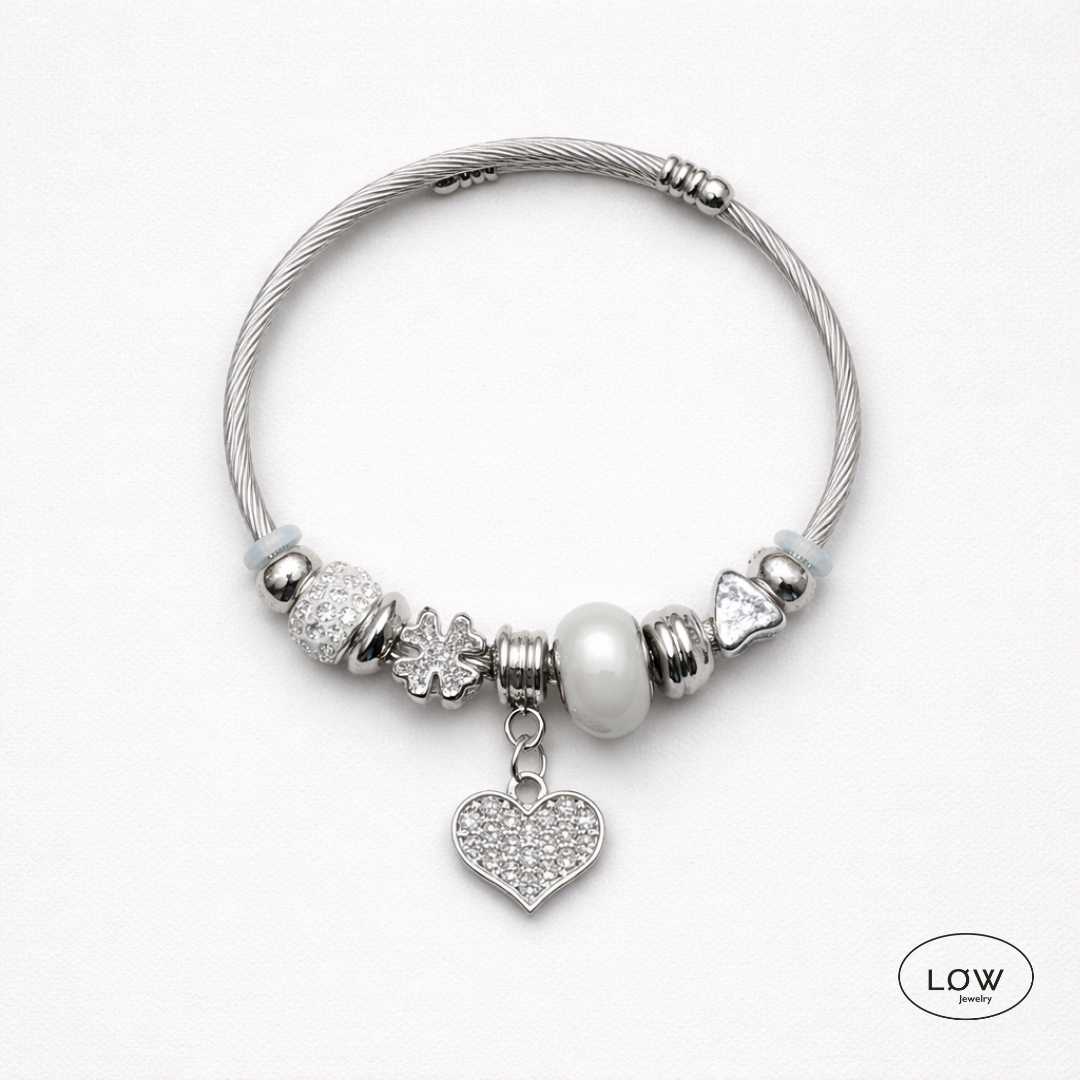 Heart Charms Bracelet LØW – charms armbånd med hjerte charms hvit LØW Jewelry