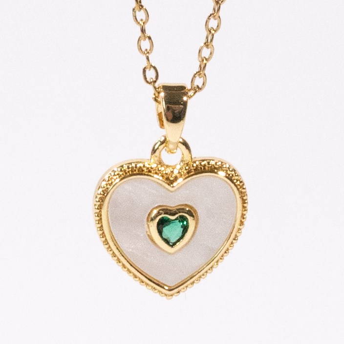 Halssmykke Heart in Heart LØW Jewelry