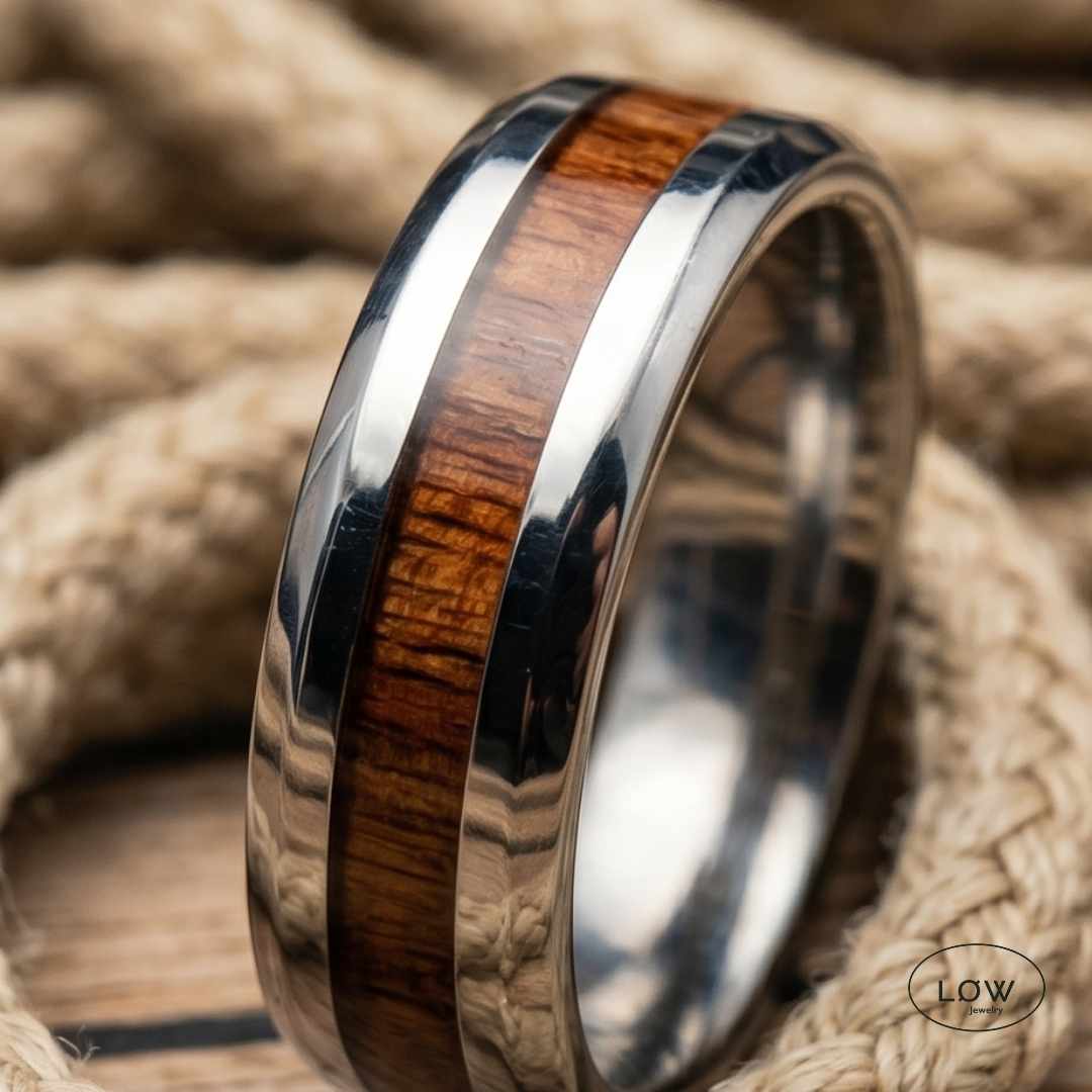 Alden Wood Inlay Ring Steel fra LØW Jewelry