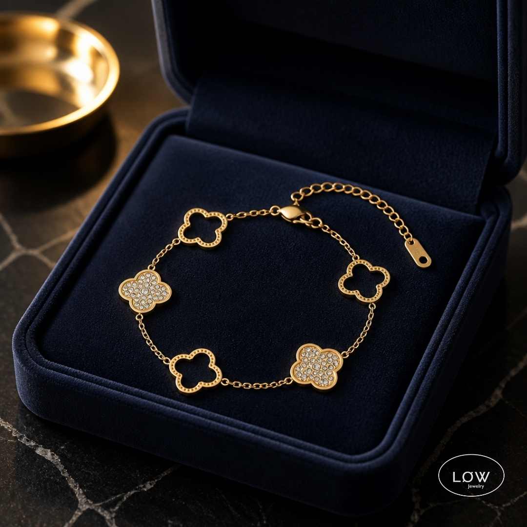 Armbånd kløver Alternating Clover Zircon Bracelet – 18K Gold LØW Jewelry
