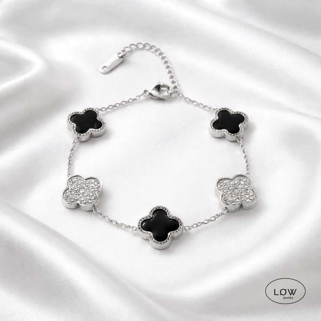 Firkløver Alternating Clover Zircon Bracelet – 18K White Gold fra LØW Jewelry 