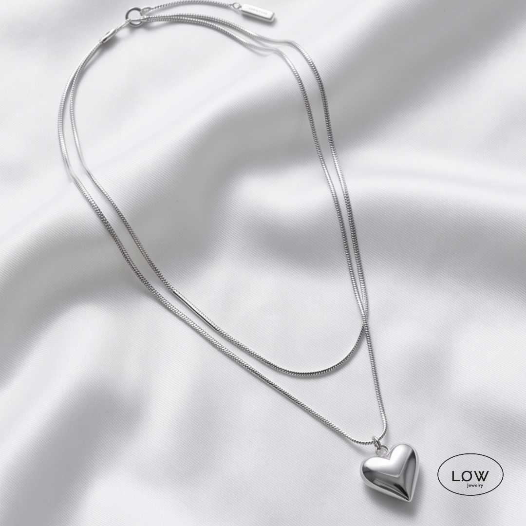 Amour Layered Heart Necklace Silver fra LØW Jewelry
