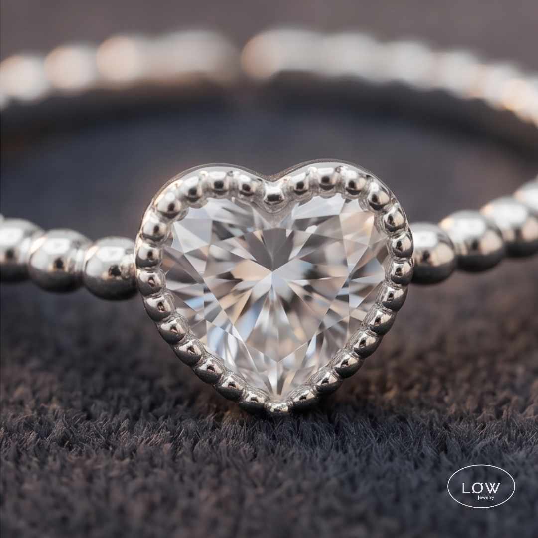 Amour Twist Heart Ring Silver fra LØW Jewelry justerbar open ring