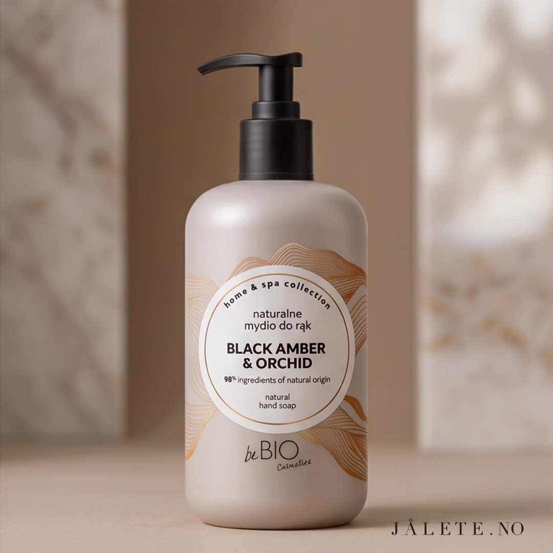 BeBio Hand Soap 300 ml rengjør hendene skånsomt uten å tørke ut huden. Vegansk håndsåpe med 98 % ingredienser av naturlig opprinnelse.