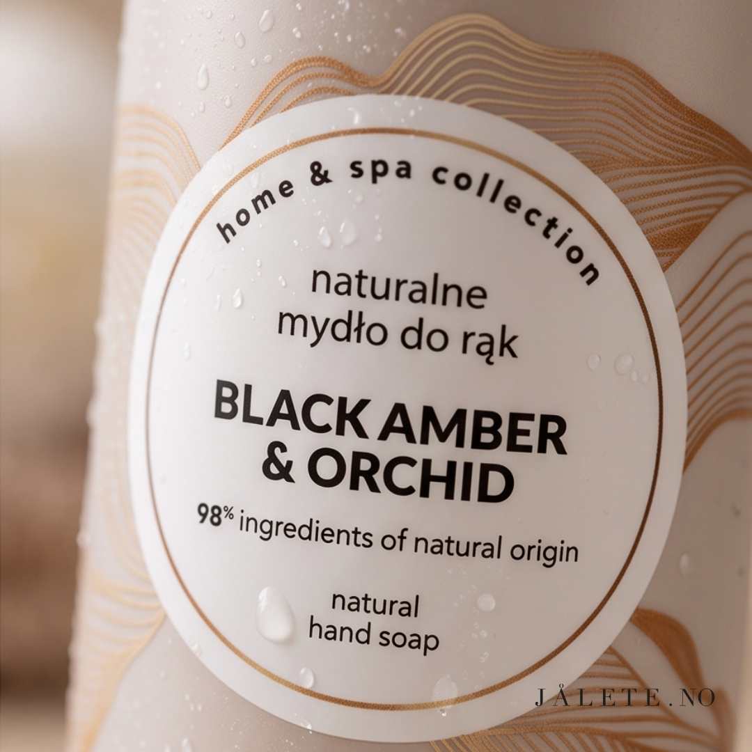 BeBio Hand Soap 300 ml rengjør hendene skånsomt uten å tørke ut huden. Vegansk håndsåpe med 98 % ingredienser av naturlig opprinnelse.