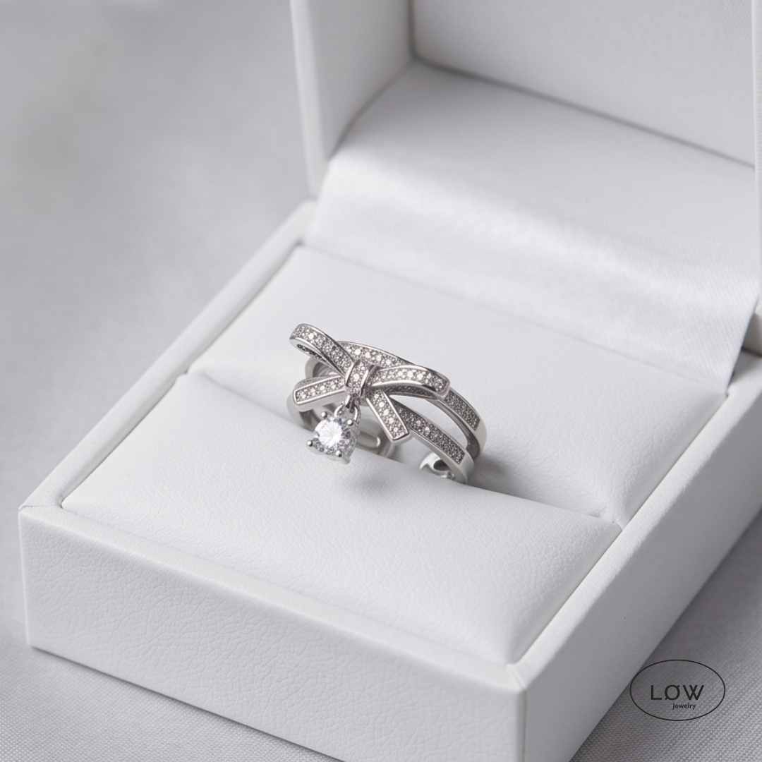 Bow Charm Open Ring – charms ring, justerbar ring LØW Jewelry