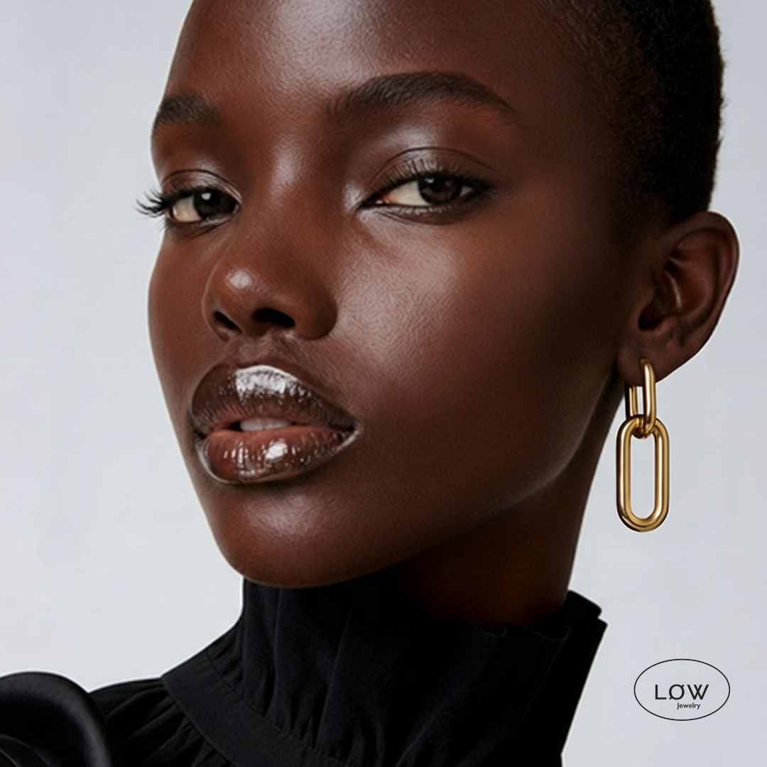 Chain Link Hoop Earrings Gold fra LØW Jewelry