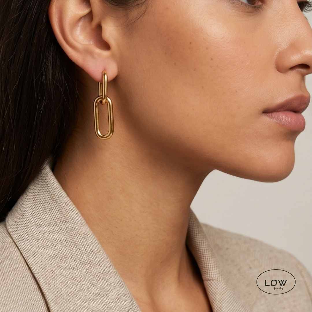Chain Link Hoop Earrings Gold fra LØW Jewelry