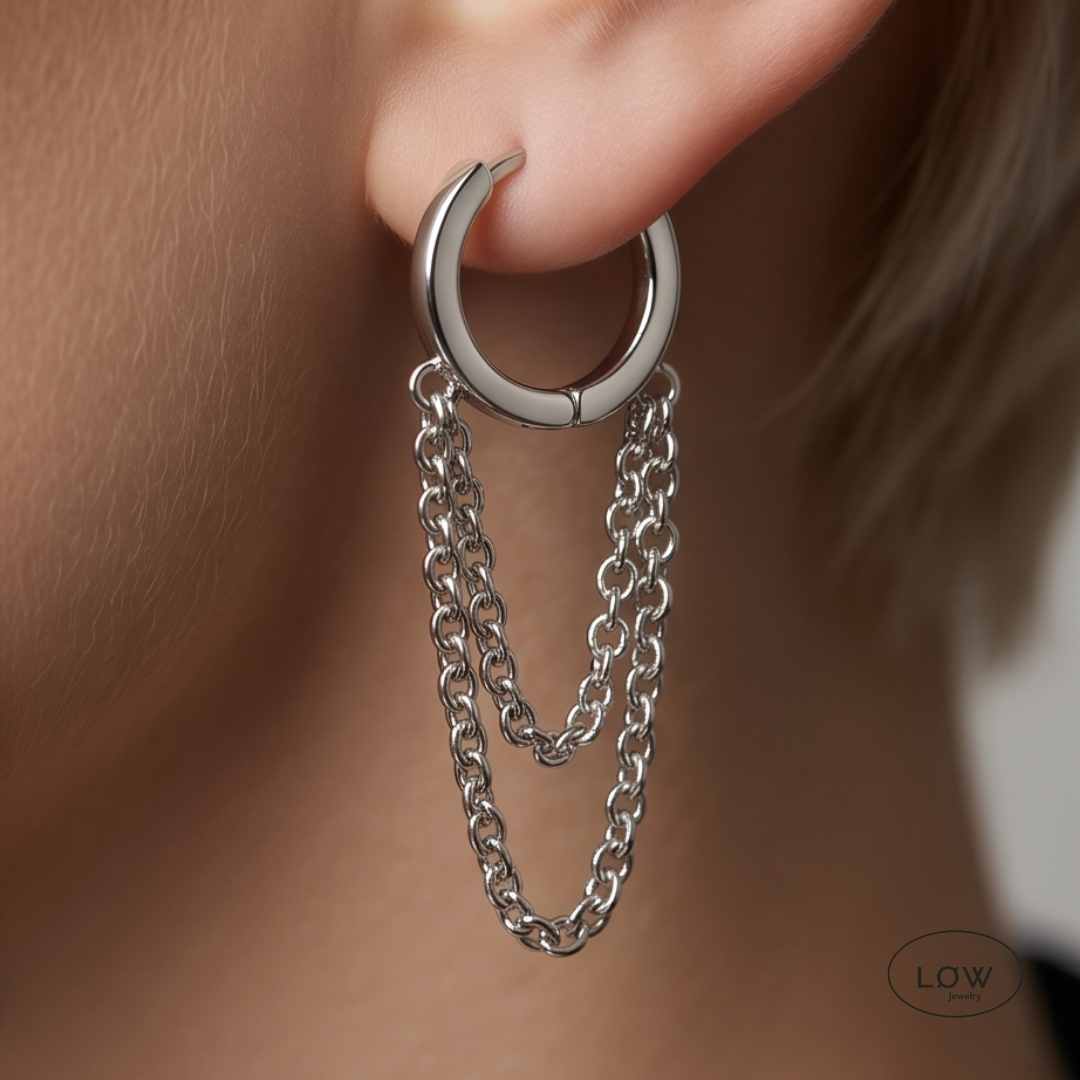 Chain Tassel Hoop Earrings Silver fra LØW Jewelry