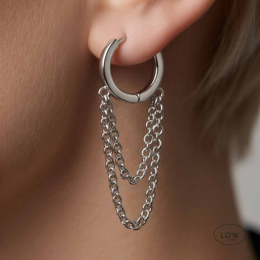 Chain Tassel Hoop Earrings Silver fra LØW Jewelry