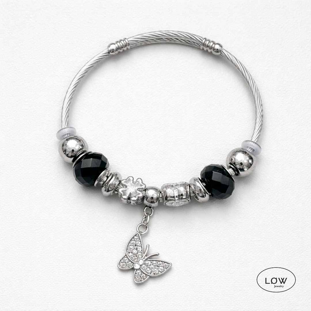 Charms armbånd butterfly svart LØW Jewelry. ferdig fylte charmsarmbnd