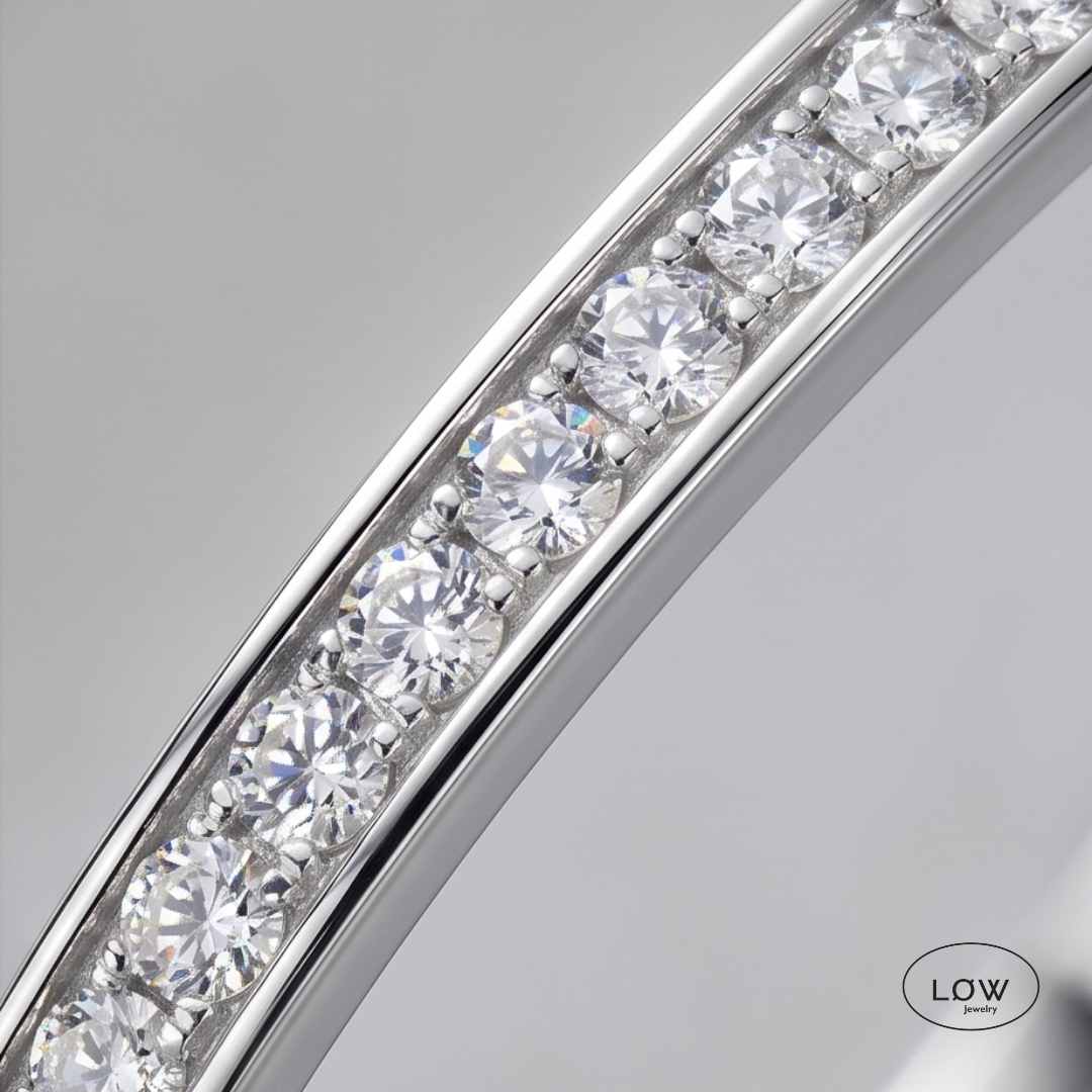 Classic Zircon Click Bracelet Silver fra LØW Jewelry armbånd armring sølvfarget