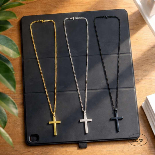 Halssmykke Classic Cross Necklace – Stainless Steel LØW Jewelry