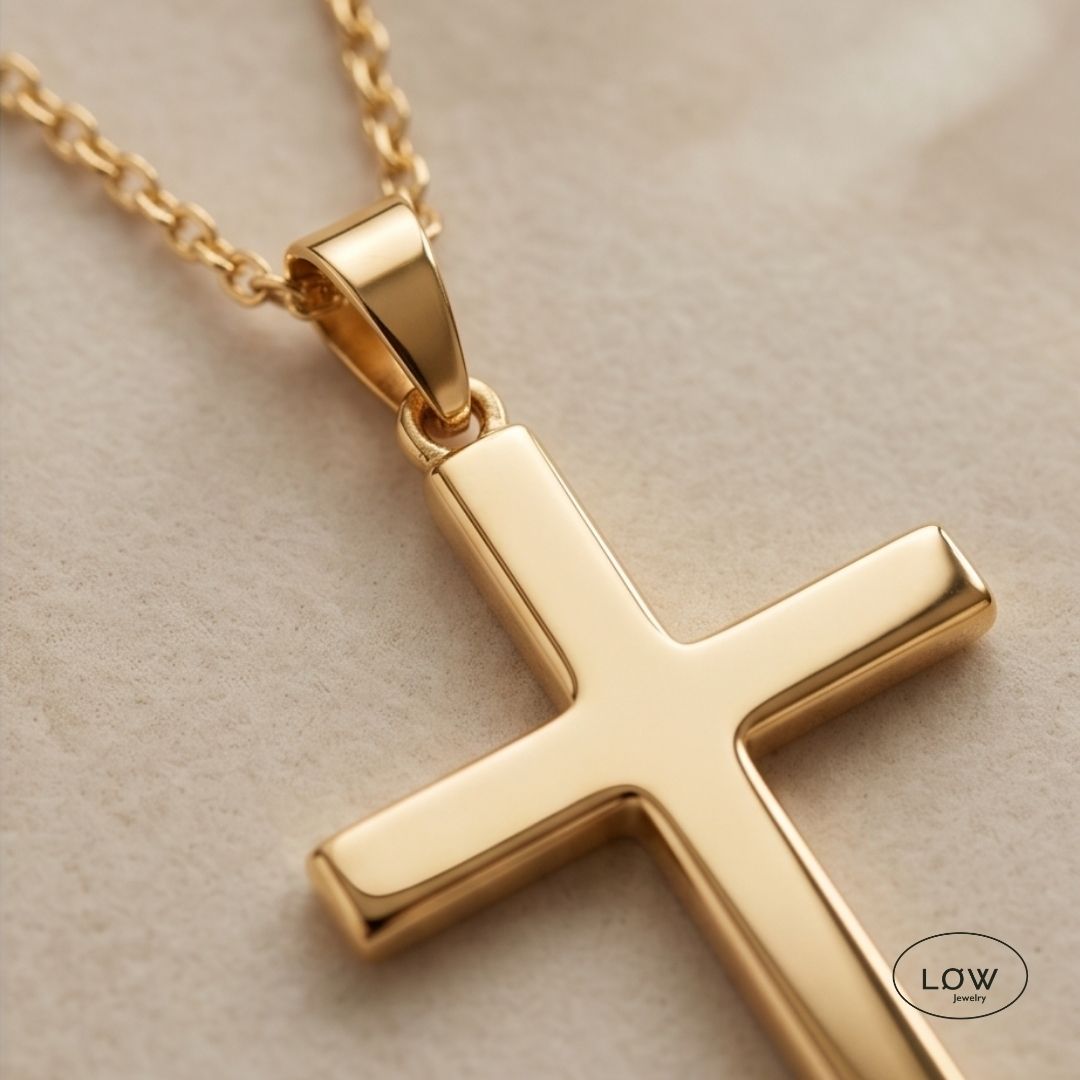 Classic Cross Necklace – Stainless Steel fra LØW Jewelry halssmukke herre unisex