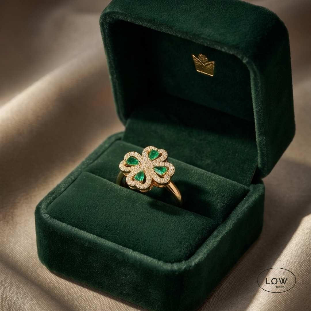 Clover Zircon Spinner Ring Gold fra LØW Jewelry fidget stress oprn ring justerbar