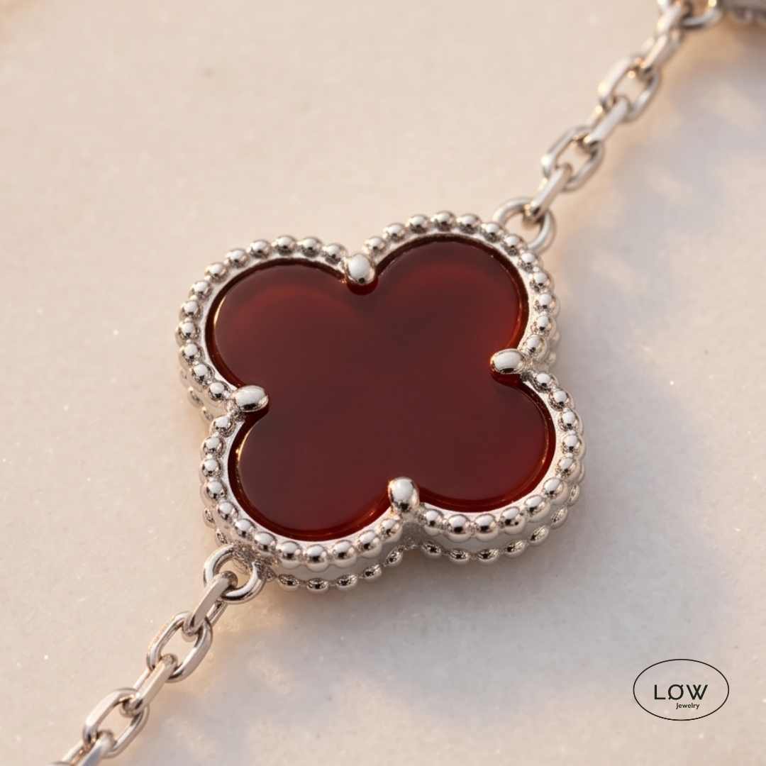 Firkløver armbånd Color Clover Bracelet – 18K White Gold fra LØW Jewelry