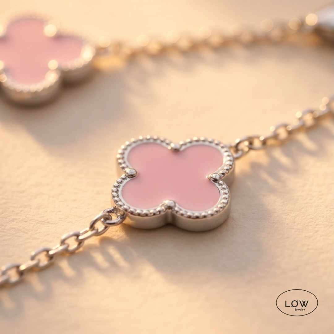 Firkløver armbånd Color Clover Bracelet – 18K White Gold fra LØW Jewelry