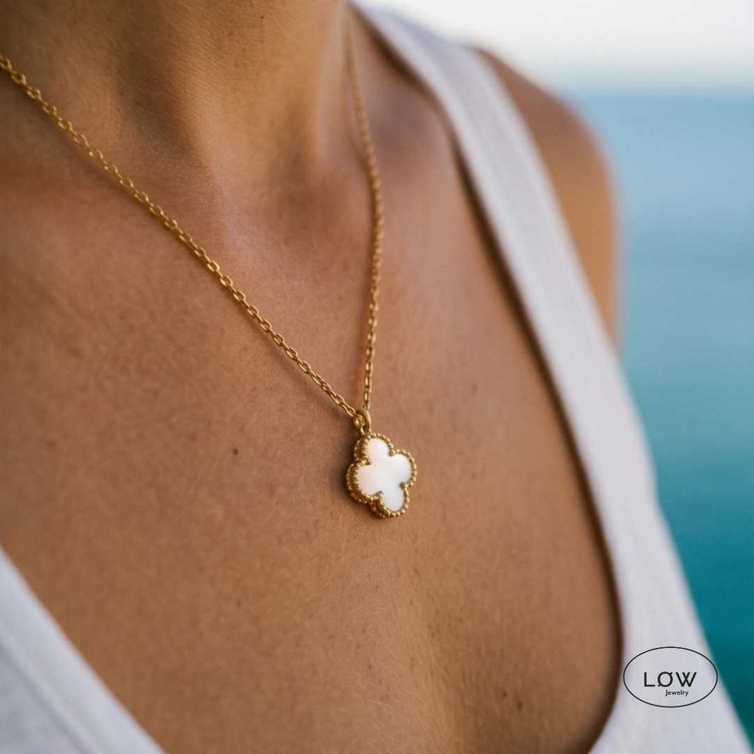 Color Clover Necklace – 18K Gold