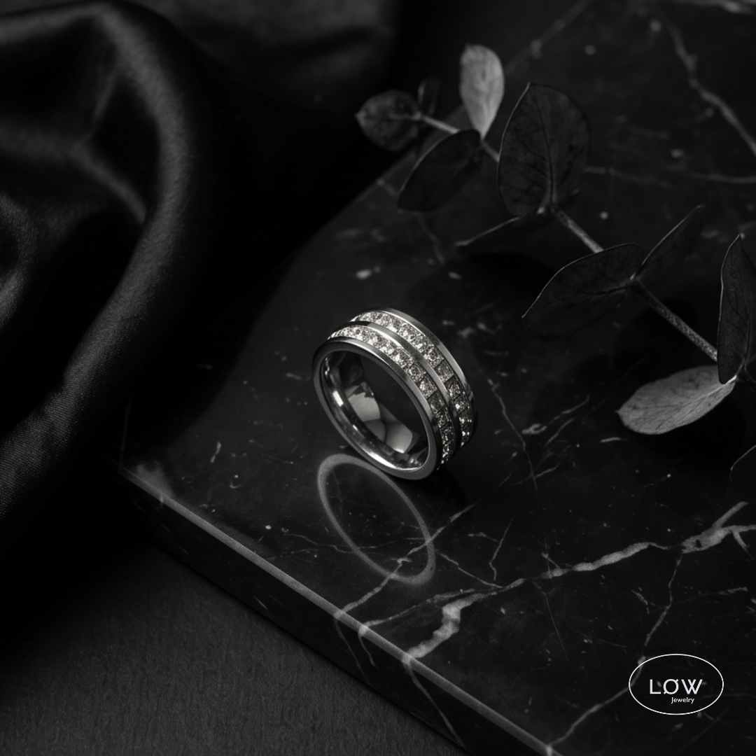 Double Zircon Eternity Ring White Gold fra LØW Jewelry stainless steel platet 18K white gold