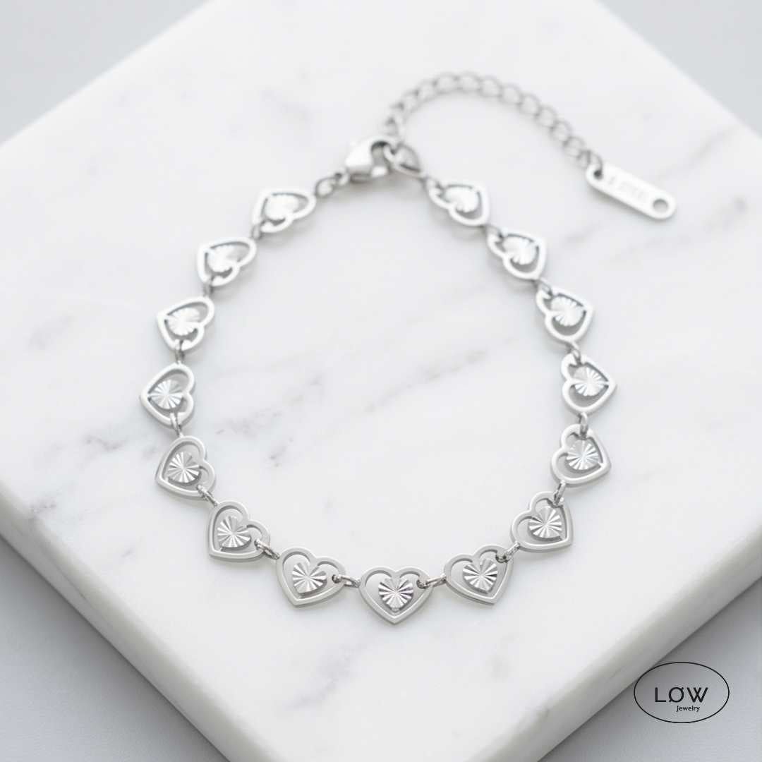 Double Heart Pendant Bracelet
