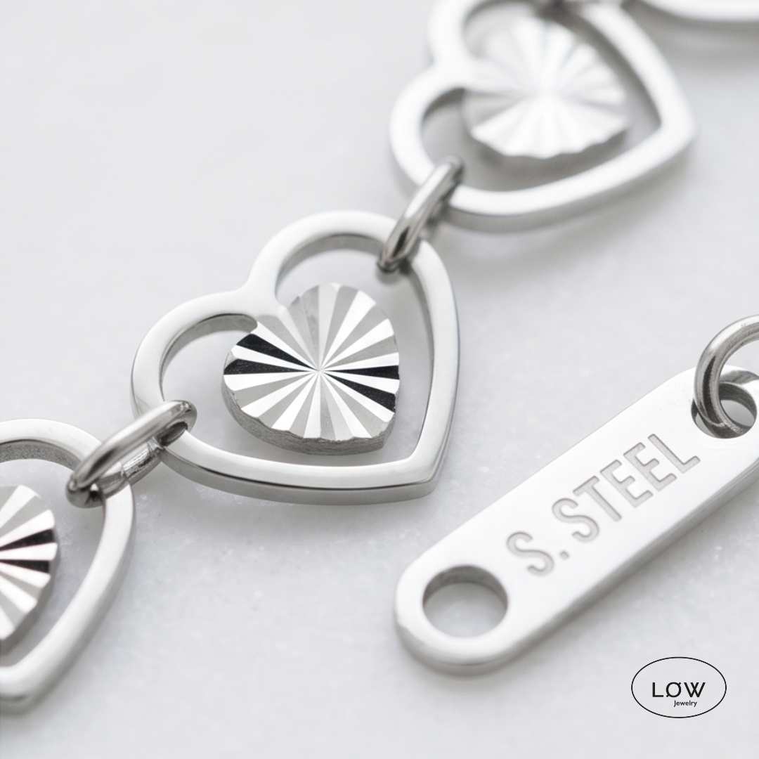 Double Heart Pendant Bracelet