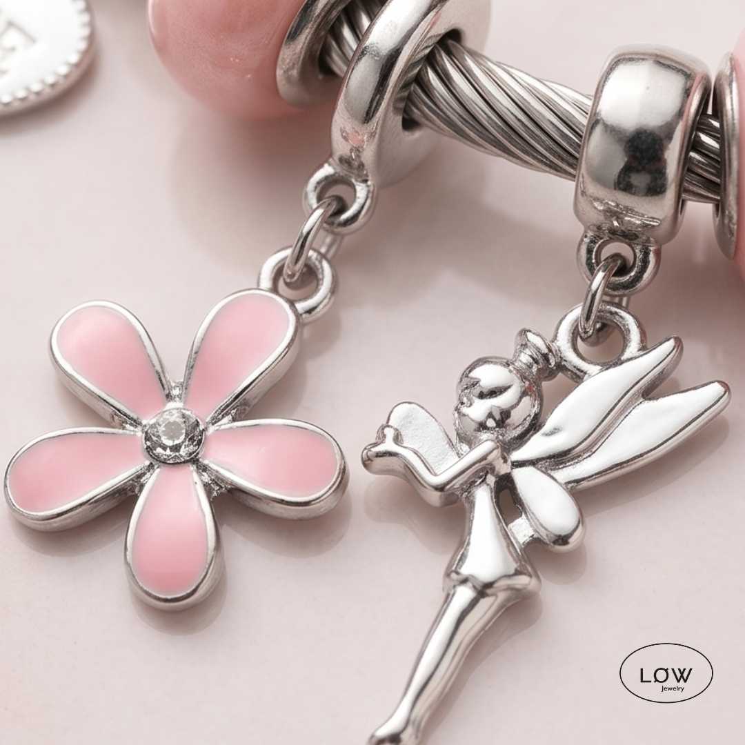 Charms armbånd ferdig fylt LØW Jewelry Fantasy Charm Bracelet LØW Jewelry Rosa