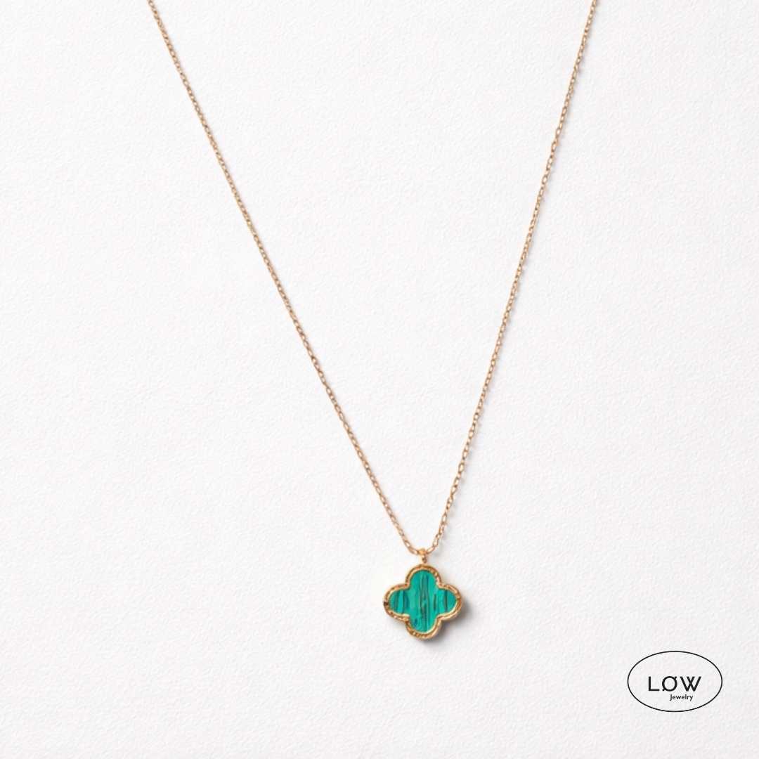 Firkløver halssmykke Color Clover Necklace – 18K Gold fra LØW Jewelry