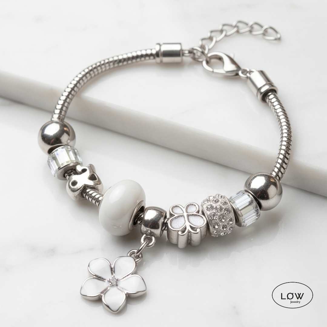 Flower Muse Charms Bracelet White | Charms armbånd hvit LØW Jewelry