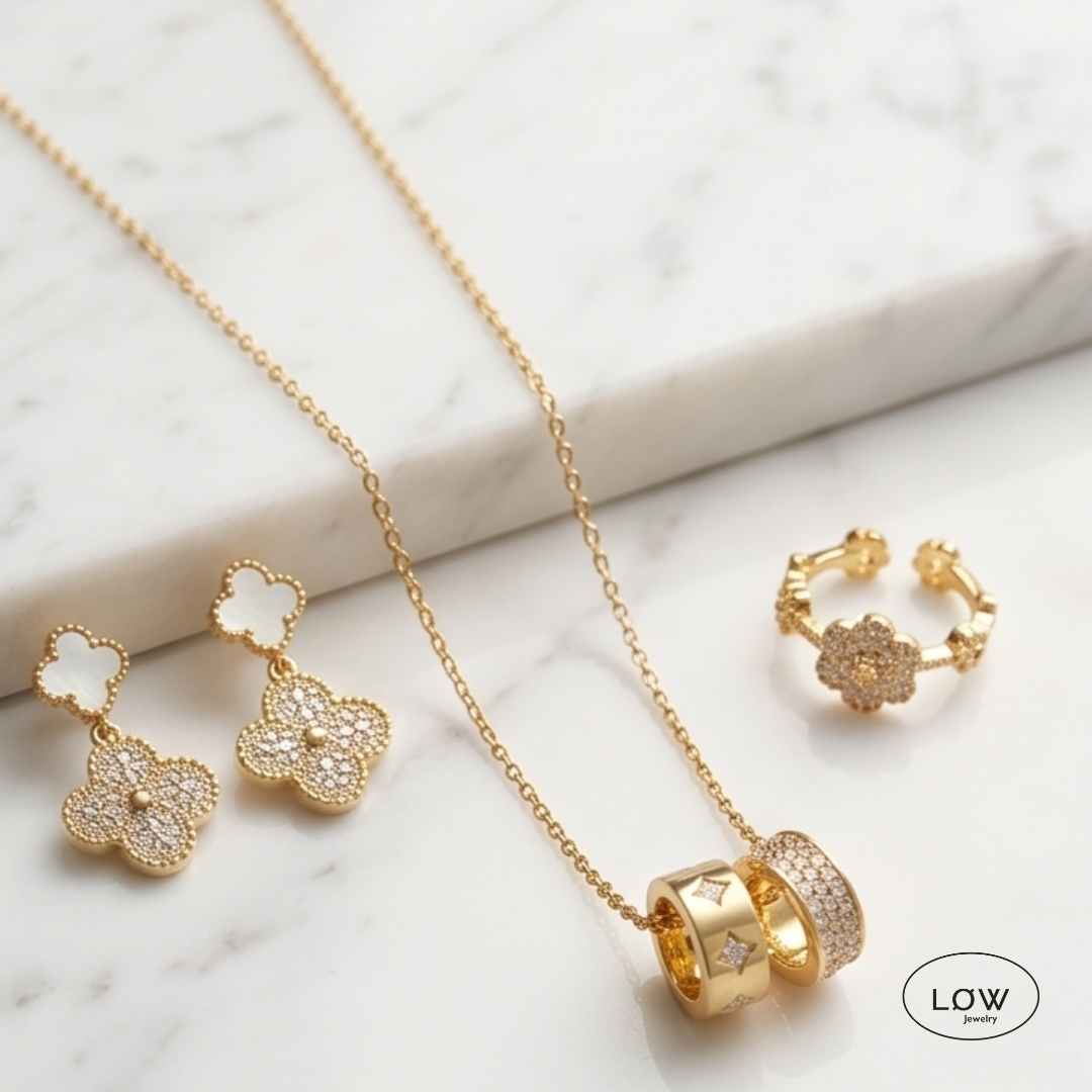 Golden Clover Jewelry Bundle fra LØW Jewelry smykkesett tilbud 