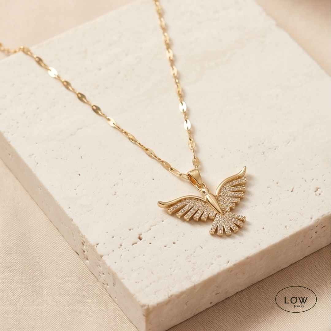 Halssmykke Golden Dove Zircon Necklace LØW Jewelry