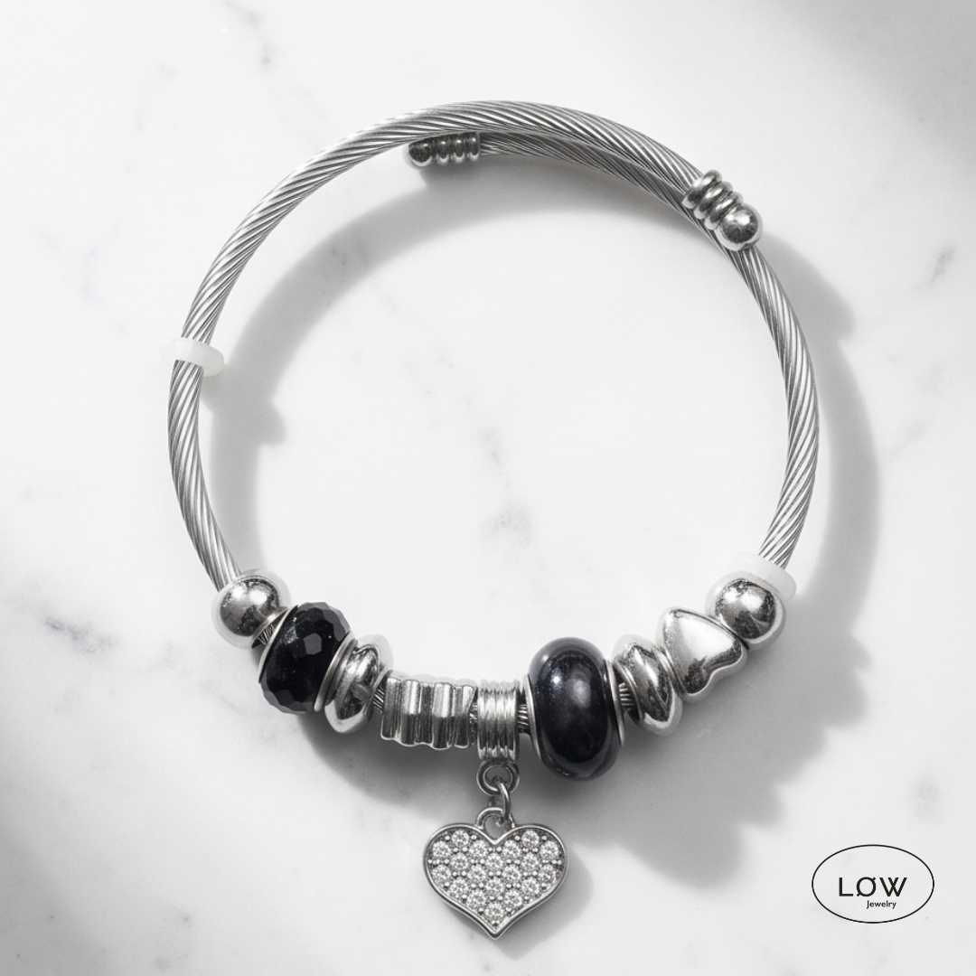 Heart Charms Bracelet LØW – charms armbånd med hjerte charms svart LØW Jewelry