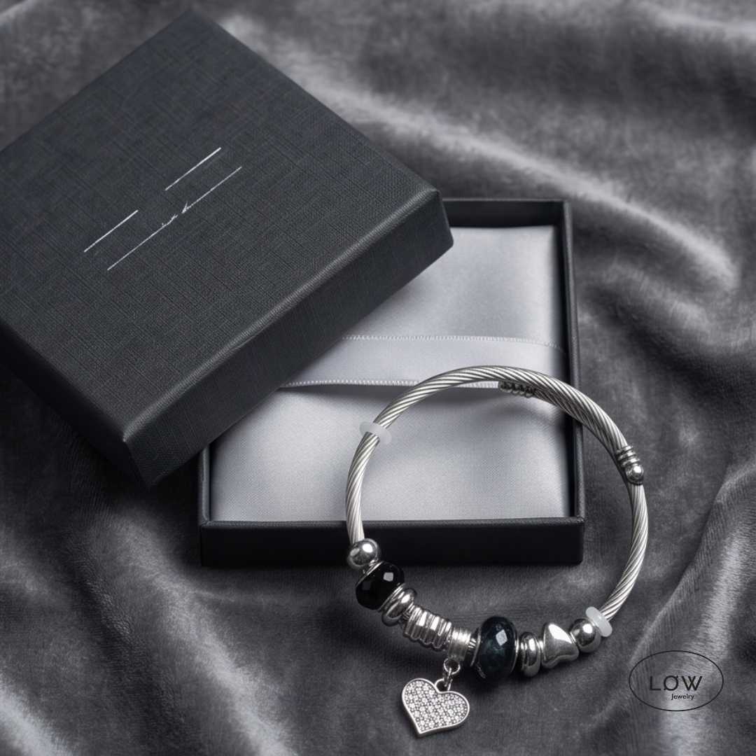 Heart Charms Bracelet LØW – charms armbånd med hjerte charms svart LØW Jewelry