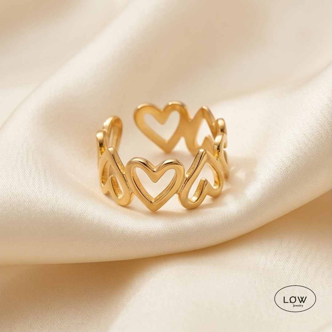 Heart Open Ring – justerbar ring fra LØW Jewelry rustfritt stål belagt med 18K gull