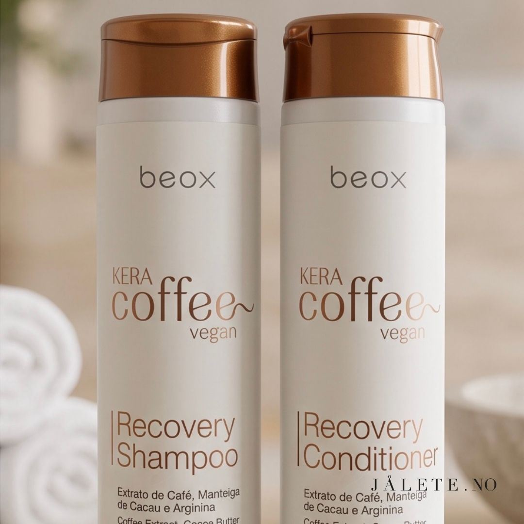 KeraCoffee Vegan bundle med 100 ml keratinbehandling, 300 ml shampoo, 300 ml conditioner og 250 ml masque. For mindre frizz, glans og komplett hjemmepleie.