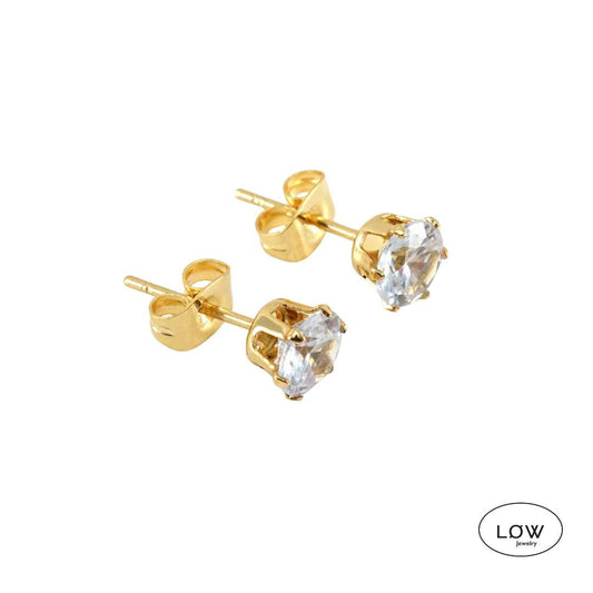 Diamond Look Studs 6mm