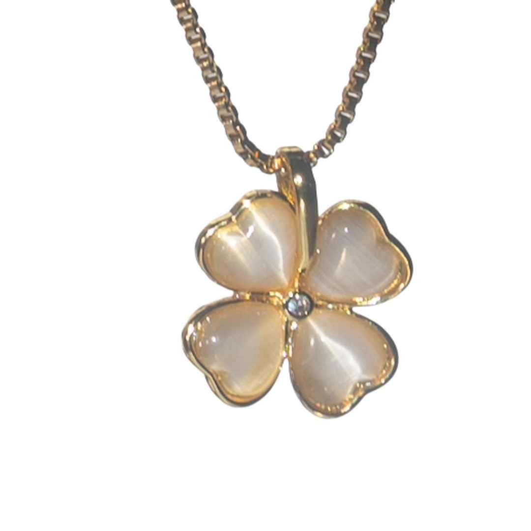 Halssmykke WhiteFlower, Titanium stål, nikkelfritt, Gullforgylt fra LØW Jewelry