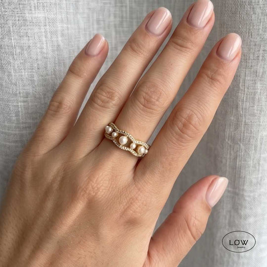 Perla Lumière Open Ring Gold fra LØW Jewelry