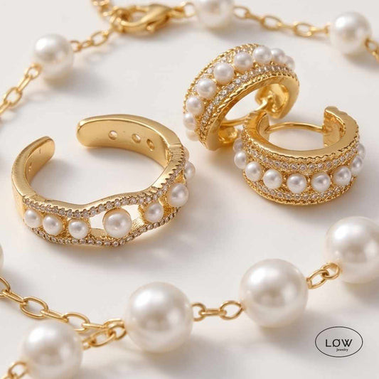 Perléa Pearl Collection Bundle Gold fra LØW Jewelry