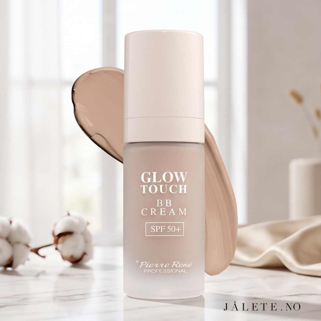Pierre René Glow Touch BB Cream SPF 50 gir lett dekkevne, jevnere hudtone og naturlig glød. Vegansk, ikke-komedogen og i tre nyanser.