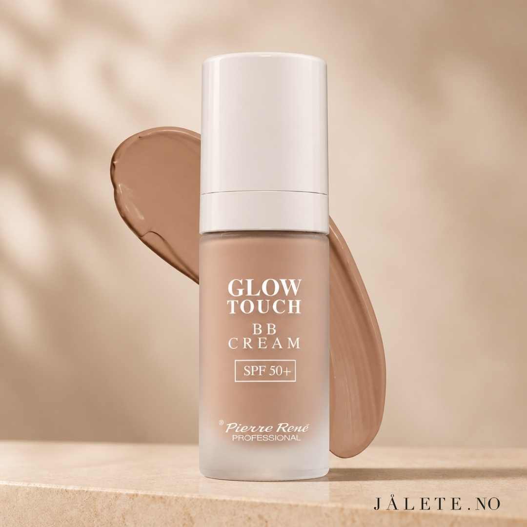 Pierre René Glow Touch BB Cream SPF 50 gir lett dekkevne, jevnere hudtone og naturlig glød. Vegansk, ikke-komedogen og i tre nyanser.