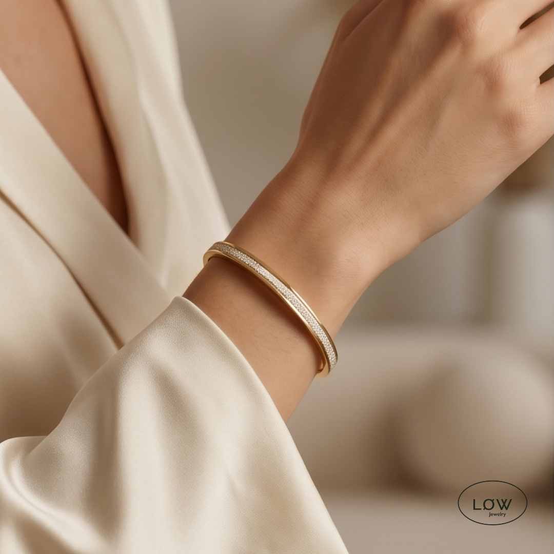 Radiant Double Zircon Click Bracelet Gold fra LØW Jewelry armbånd armring