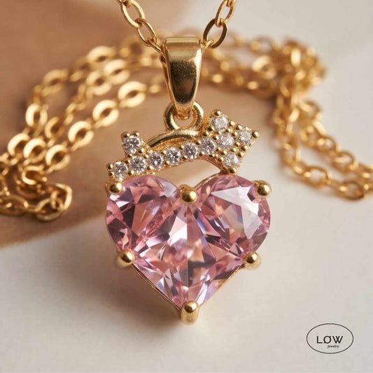 Rosalie Heart Necklace Gold fra LØW Jewelry Rosa hjerte halskjede dame