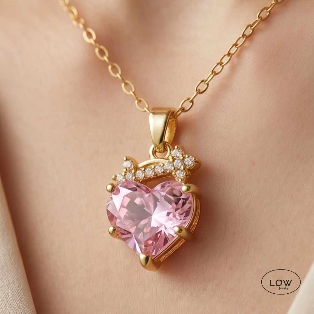 Rosalie Heart Necklace Gold fra LØW Jewelry Rosa hjerte halskjede dame