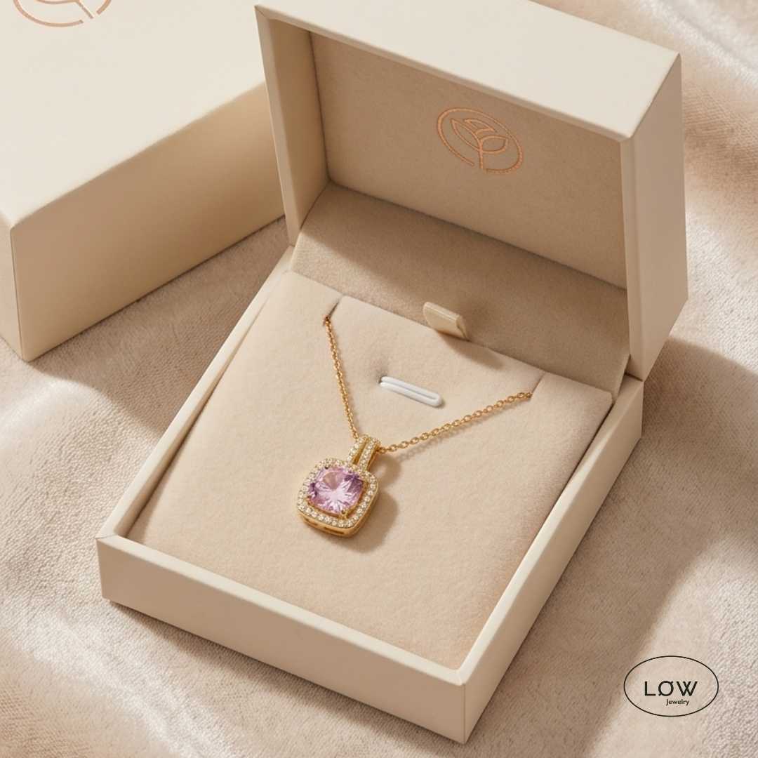 Rosé Square Necklace Gold fra LØW Jewelry smykke halssmykke
