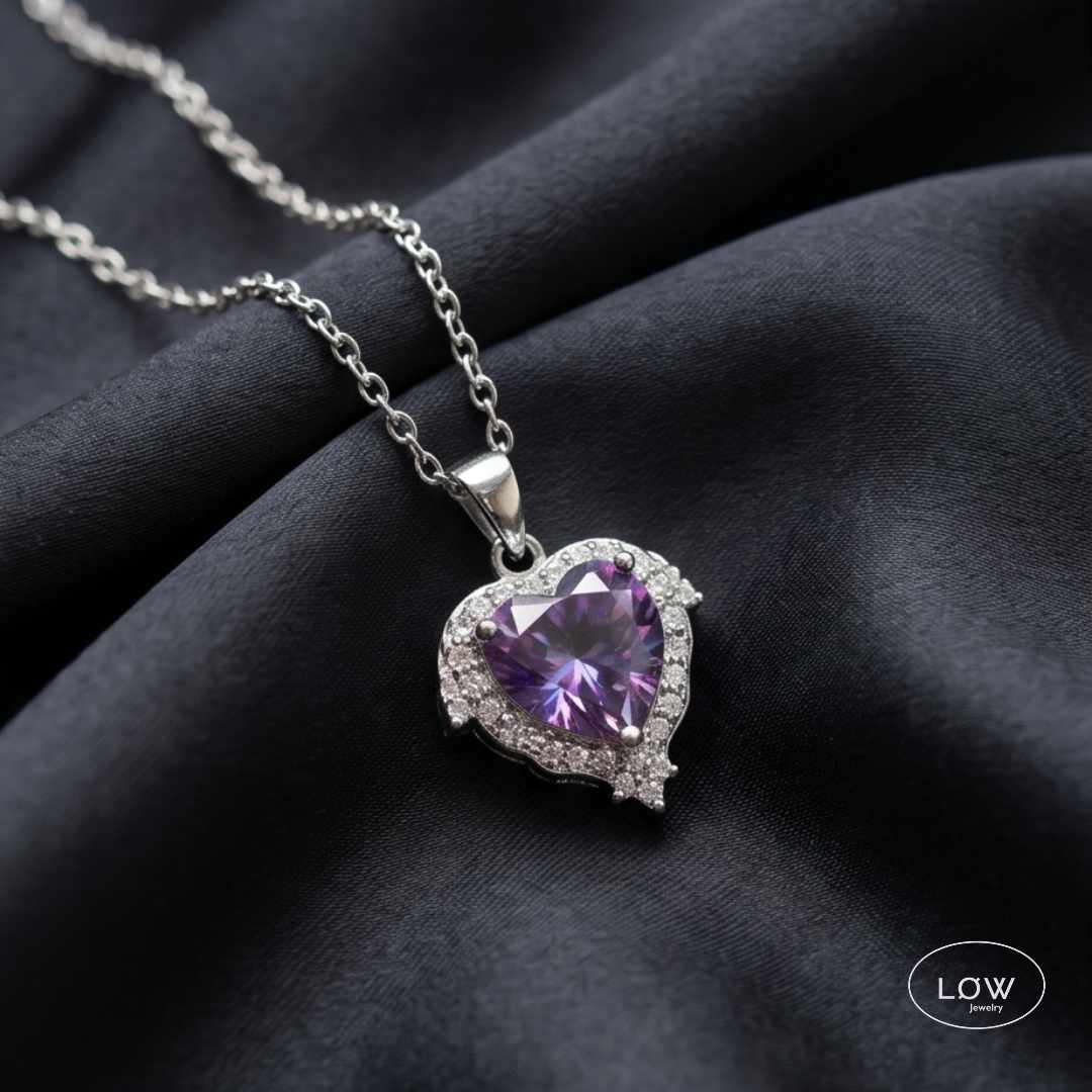 Smykke Saturn Heart Wings Necklace Silver halssmykke LØW Jewelry