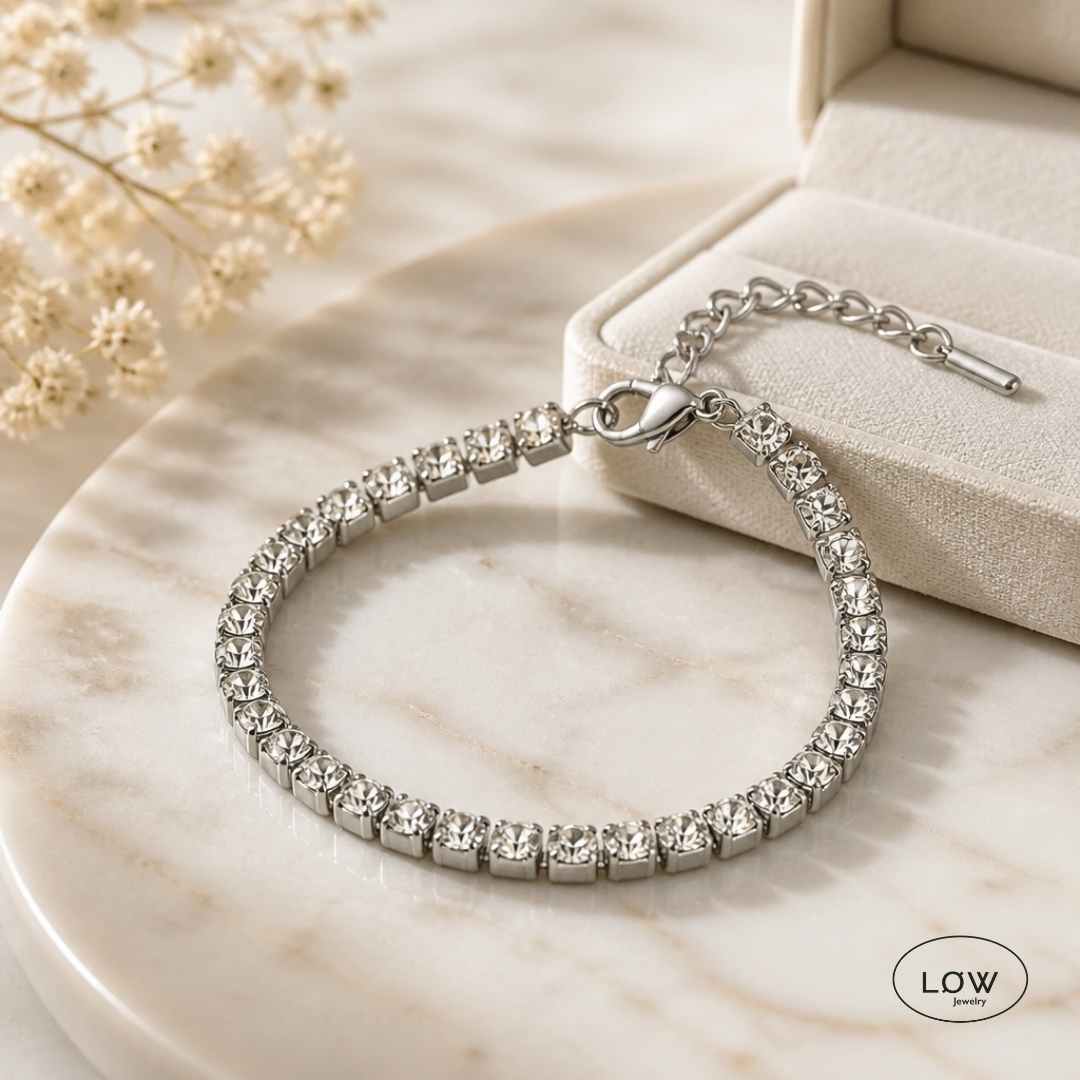 Silver Radiance Tennis Bracelet fra LØW Jewelry stainless steel