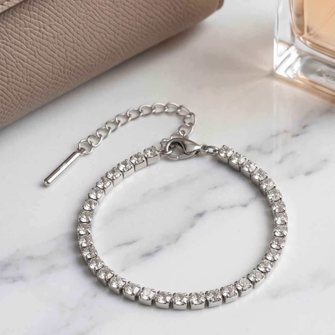 Silver Radiance Tennis Bracelet fra LØW Jewelry stainless steel