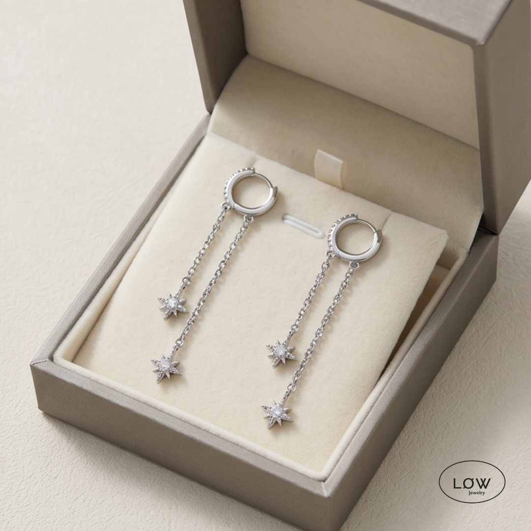 Starlight Chain Earrings Silver fra LØW Jewelry øreringer