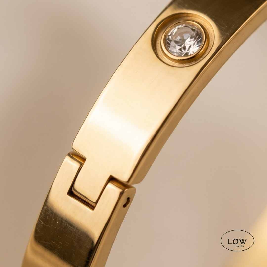Golden Subtle Sparkle Click Bracelet fra LØW Jewelry armbånd Zircona arring 